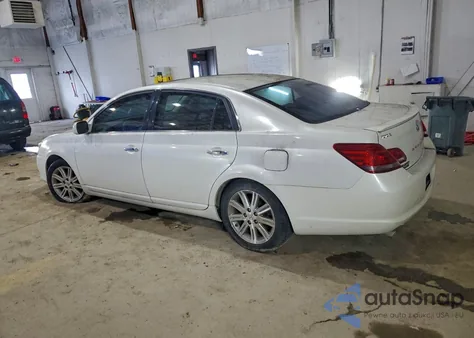 2008 Toyota Avalon Xl z USA, uszkodzony, nr VIN 4T1BK36B58U265302